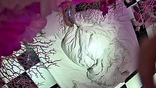 Hot amateur hidden cam