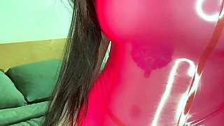 Big boob brunette masturbates on webcam