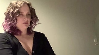 Curvy domme pegs trans sub slut in hotel with her strap on