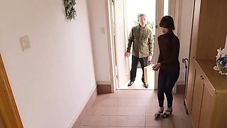 Amazing Japanese Teen With Stepdaddy (720)