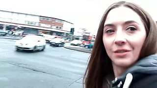 Skinny amateur peeing outdoorsp