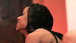 Kira Noir's Silent Dance Sparks Wild Ebony Passion Outdoors