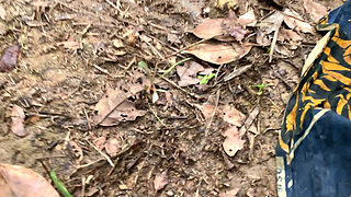 Outdoor Chubby Strap-on Fucks Teen Girlfriend