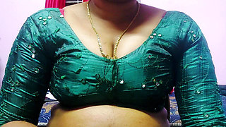 Super Hot and Sexy Desi Mohini Bhabhi