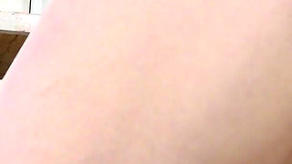 Busty Redhead Uses Hourglass Figure for Seduction