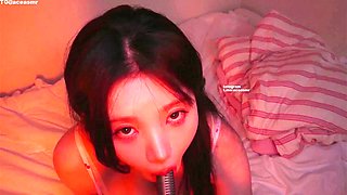 Korean ASMR female internet celebrity licks ears and gives you oral sex as a birthday gift aceasmr