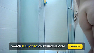 Masturbating and Pee After Shower