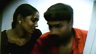 Indian College Teen Fucked In Cyber Cafe Filmed By Hidden
