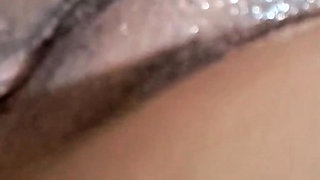 Colombian woman masturbates with her neighbor