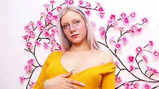 I'm Waiting for My Pussy to Be Filled with Sperm - Cool Tits!