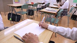 Great close up in japanese teen oral sex pov