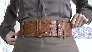 Exciting Belt Fitting with a Linen Skirt, Part 1, Lady Victoria Valente