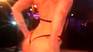 Snap Chat - Shaking A$$ In The Club