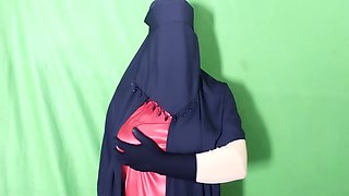 Bengali Housewife Spends Night With Office Boss And Talks Dirty