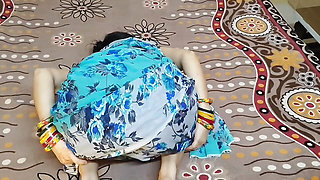 Desi Indian Bhabhi Ko ladke Ne Choda