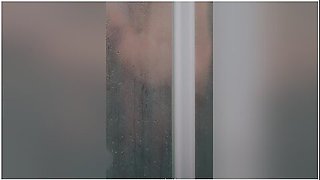 Seducing Bf When Taking Shower, Ends Up Squirting A Lot