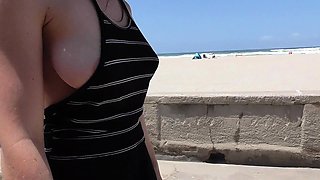 Amateur webcam girl masturbate big dildo