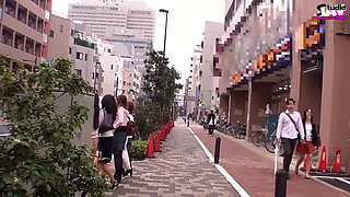 Caught in the Crowd, Alluring Wives Turn the Tables and Play with His Rising Tension on a Packed Bus - Scene 3