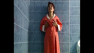 Mature Mama Sucks Cock and Spreads Legs Wide