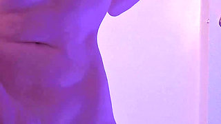 Emily masturbate close up