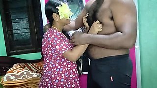 Hot Tamil Mom Lavanya Fucks in Missionary - Big Milky Boobs & Close-Up Action