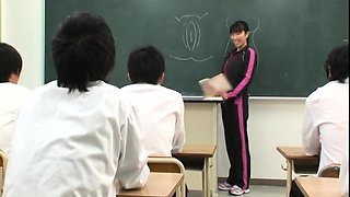 Petite asian college teen gf in dorm BAD SOUND