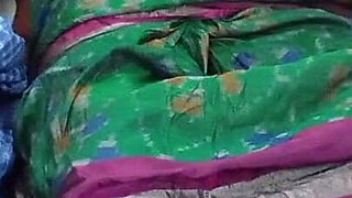 Stepmom Mastrubating with Carrot and Caught by Stepson