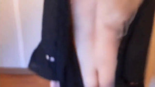 Selena's Posing, Dancing and Sex Games