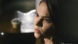 Steamy Sexy Hottie Athena Faris Makes Manuel Ferrara Cheat On His Wife & Fuck Her Hard