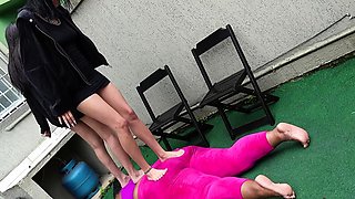 LICKING LATINAS FEET - Adriana And Kim - Skinny Girls