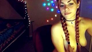 Big boob brunette masturbates on webcam