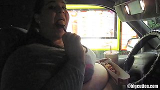 Voluptuous MaryBoberry enjoys intense sensual car stuffing session