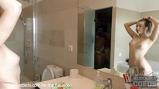 Kelly Anne Relaxes at Home and Touches Herself in a Raw, Candid Solo Session