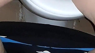 I Caught a Stranger Masturbating in a Public Restroom and Joined Her