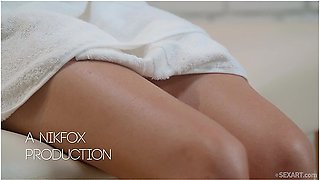 The Ultimate Massage Episode 1 - Night Time Visit - Arian & Joss Lescaf