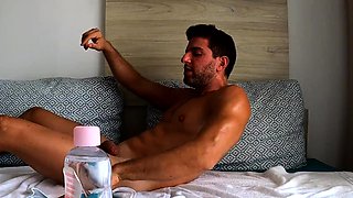 Oily sex with a sexy round ass Italian girl