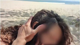 Fucking Public Blowjob On A German Beach While People Are Walking