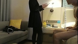 Amateur couple hidden cam