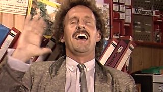 Under-the-desk Treat