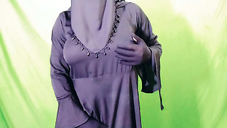 Hijabi women fuck with doctor