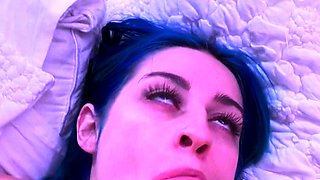 Bubble butt amateur goes solo with a toy in the powder room