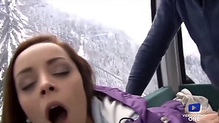 Baise hard dans le téléphérique pour la belle Liza Del Sierra