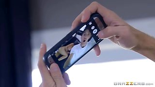 Brazzers - Veronica Avluv - Mommy Got Boobs