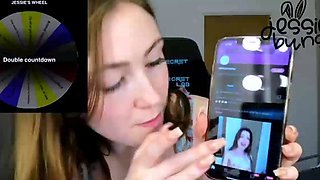 Sexy hottie Anetta Keys enjoys a solo toy masturbation