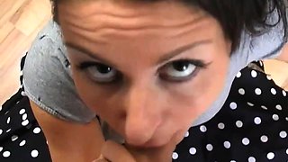 Steamy home fucking vid ending up with a large steamy facial
