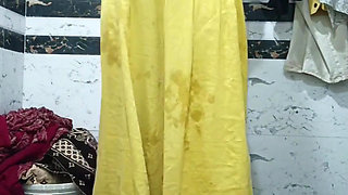 Priya Bhabi New Style Body Show