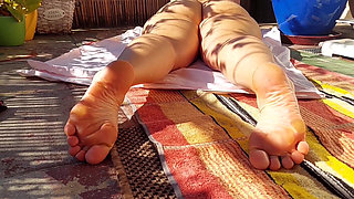 Amateur Blonde Mature Wife Enjoys Sun