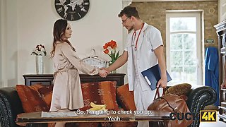 Cuck4k. in with the doctor. hot xxx with jessie clark