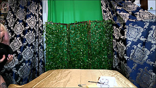 Funny Public Nudity & Desperate Hide and Seek Comedy! Locked Door to Hotel Room Mr Bean Style Hotel Chaos