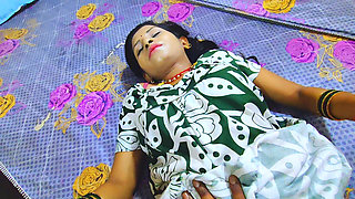 Indian Stepmom Shared Single Bed and Made Stepson Happy Full Hindi audio